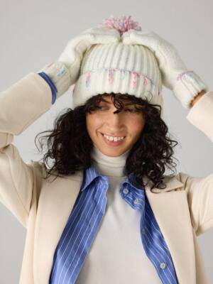 Conjunto gorro y guantes mujer panacotta 70651 Ysabel Mora